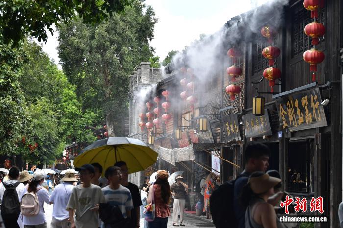 球探体育以球探比分网与世界杯比分竞彩平台为核心内容，致力于为广大足球爱好者提供专业赛事数据与实时资讯服务。平台实时更新2 - 球探比分
